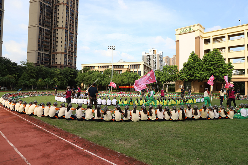 铸风纪之盾,筑强国之梦—— 天成小学开展风纪军训周活动 image