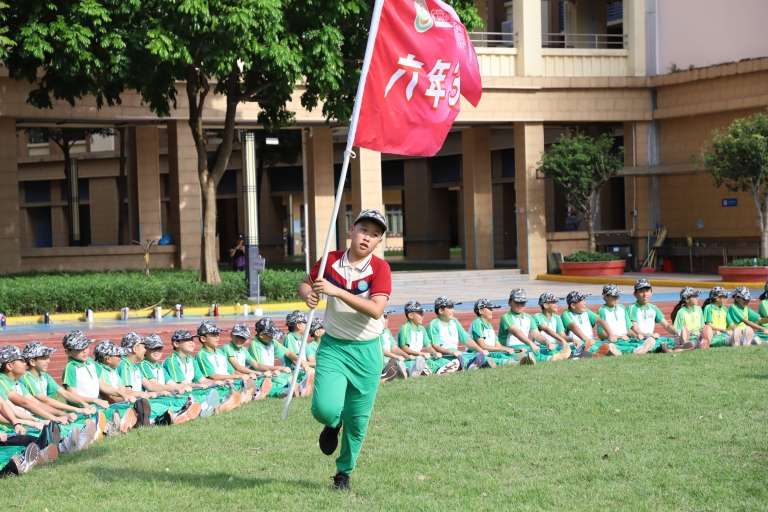 铸风纪之盾,筑强国之梦—— 天成小学开展风纪军训周活动 image